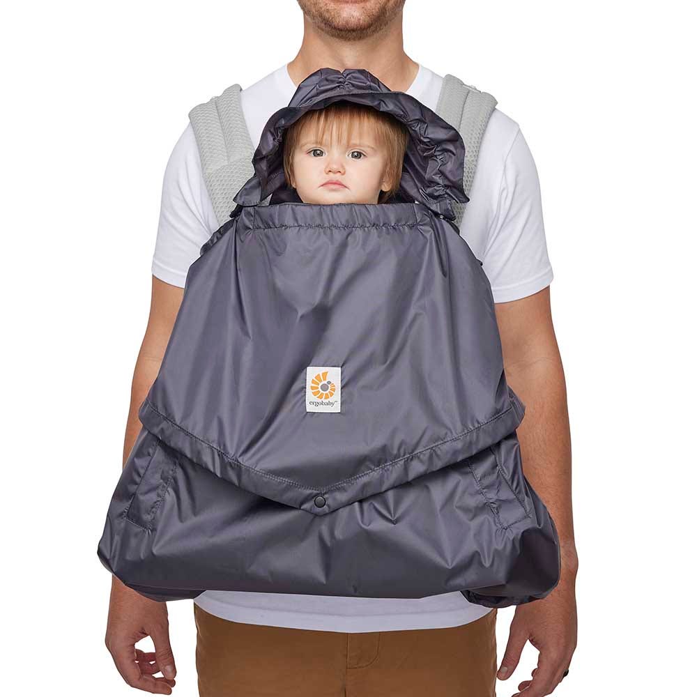 Vater mit Baby im „Rain and Wind Carrier Cover“: Anthrazit